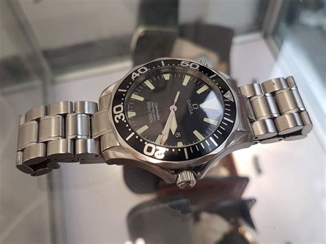 my omega seamaster keeps stopping|omega watch stopping overnight.